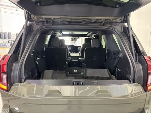 Used 2025 Ford Expedition Tremor AWD/4WD image 27