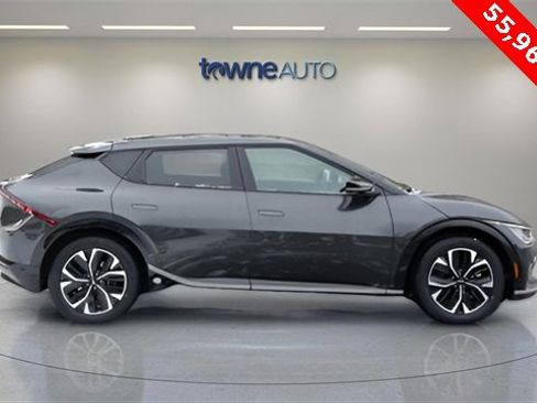 Used 2022 Kia EV6 Wind image 6