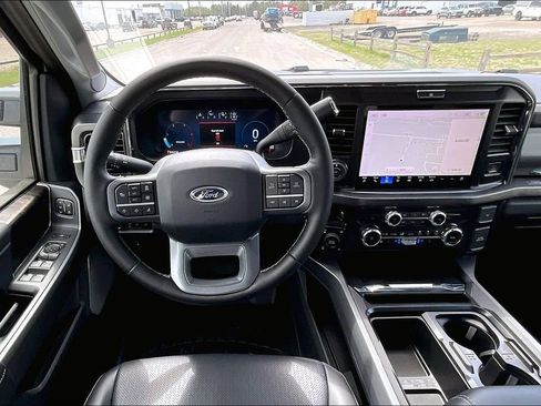 New 2026 Ford F250 Lariat w/ Black Appearance Package AWD/4WD image 14