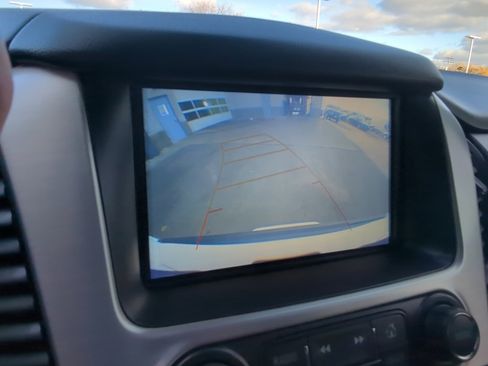 Used 2020 GMC Yukon XL SLT image 19