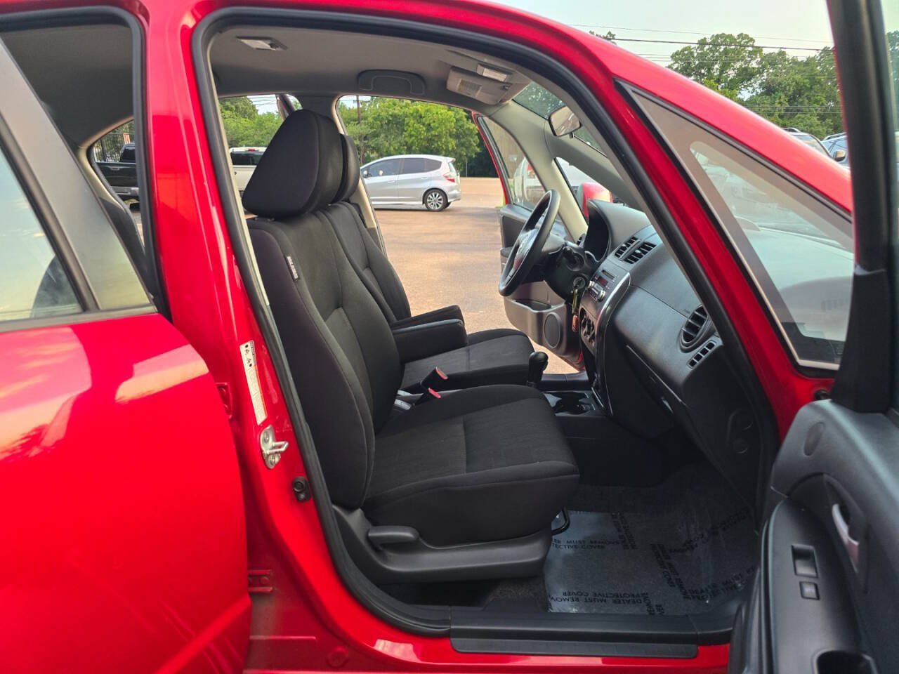 Used 2010 Suzuki SX4 Sport S FWD image 19