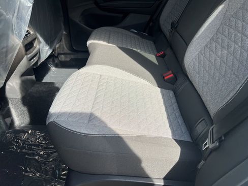 New 2025 Volkswagen Tiguan S image 11