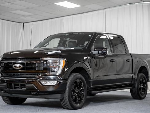 Certified 2022 Ford F150 Lariat w/ Equipment Group 502A High image 3