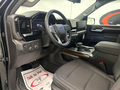 New 2026 Chevrolet Silverado 1500 RST AWD/4WD image 9