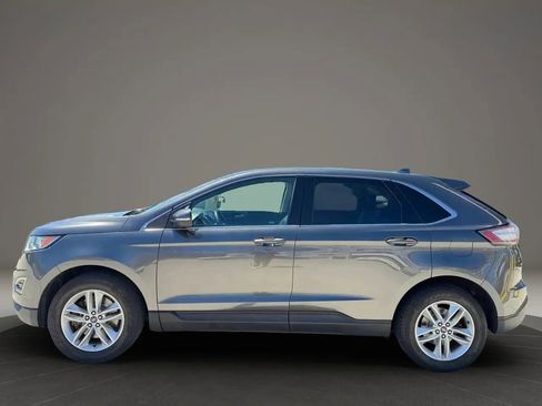 Used 2017 Ford Edge SEL w/ Equipment Group 201A AWD/4WD image 4