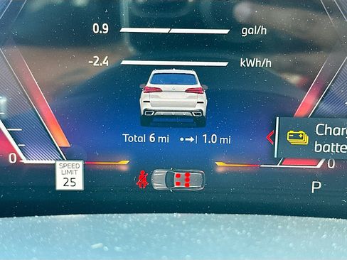 New 2026 BMW X5 xDrive50e w/ M Sport Package image 9