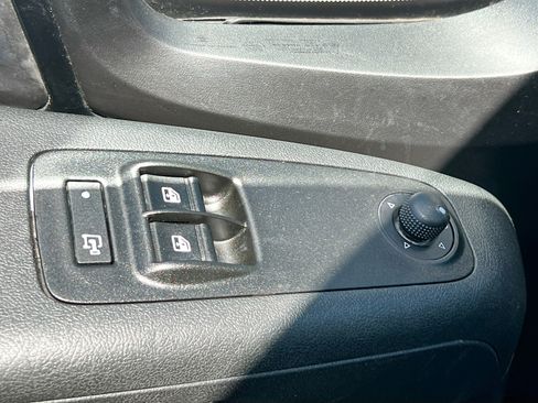 Used 2023 RAM ProMaster 2500 image 15