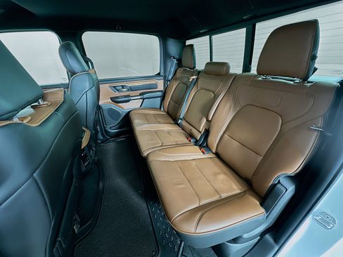 Used 2022 RAM 1500 Limited image 28