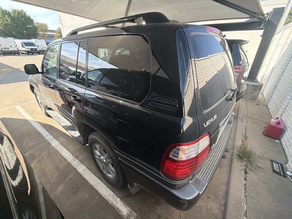 Used 2005 Lexus LX 470 4WD image 4