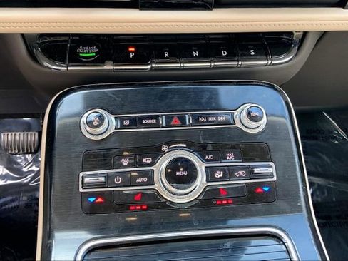 Used 2023 Lincoln Nautilus AWD w/ Premium Package image 35