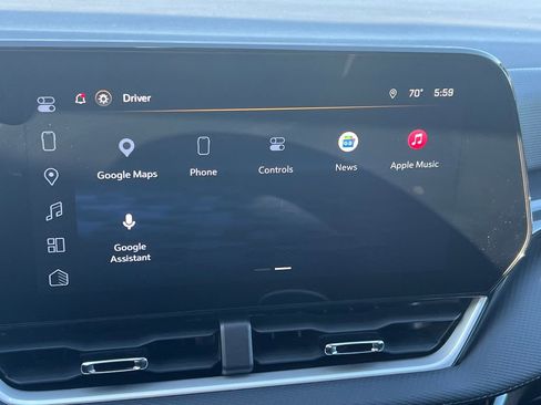 Used 2025 Chevrolet Equinox LT image 25