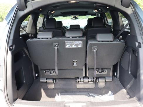 Used 2026 Honda Odyssey Sport-L image 12