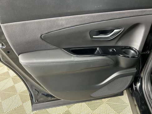 Used 2023 Hyundai Santa Cruz Limited AWD/4WD image 16