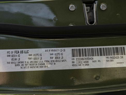 Used 2019 Dodge Charger SXT w/ Blacktop Package image 39