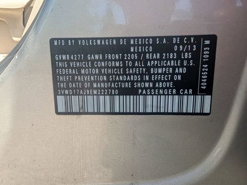 Used 2014 Volkswagen Jetta SE FWD image 27