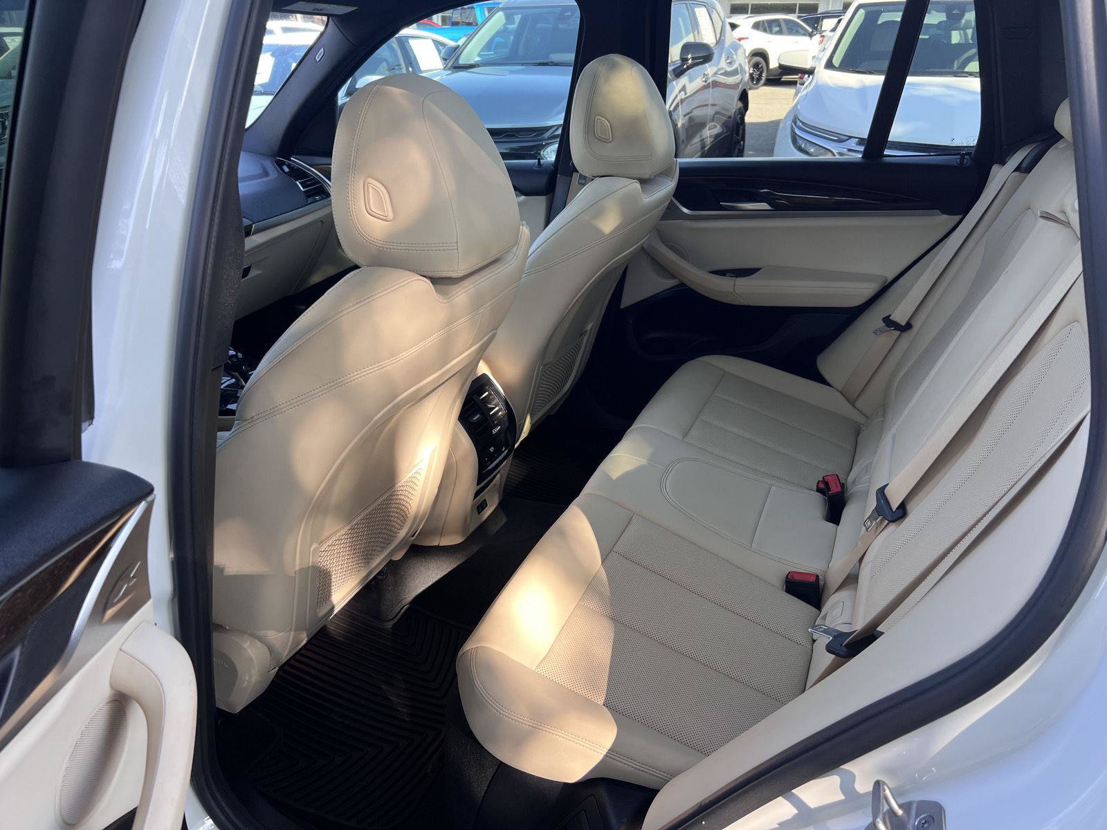 Used 2022 BMW X3 sDrive30i w/ Premium Package RWD image 16