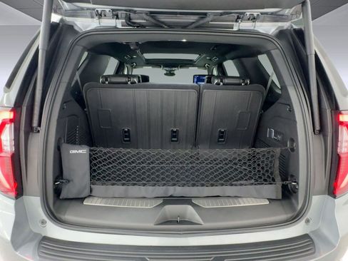 Used 2025 GMC Yukon AT4 Ultimate w/ LPO, Floor Liner Package image 32