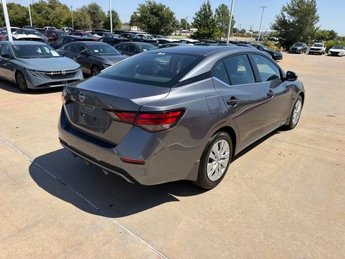 Used 2025 Nissan Sentra S FWD image 5