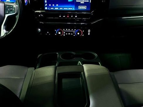 Used 2024 Chevrolet Silverado 2500 LTZ image 28