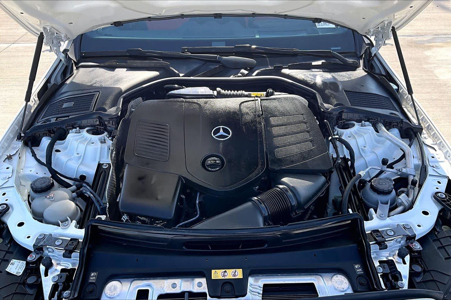Used 2023 Mercedes-Benz C 300 Sedan image 27