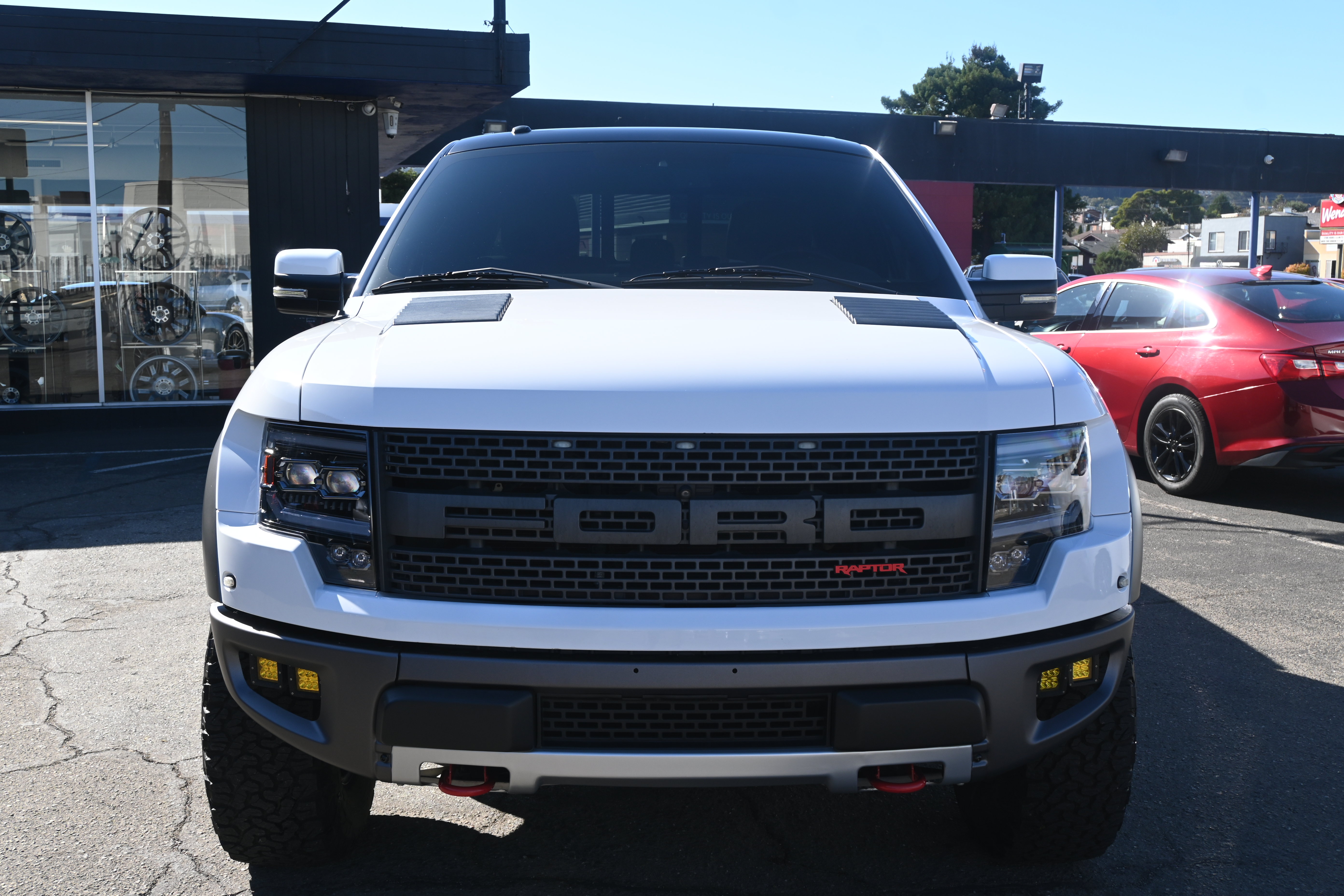 Used 2014 Ford F150 Raptor w/ Equipment Group 801A Luxury AWD/4WD image 17