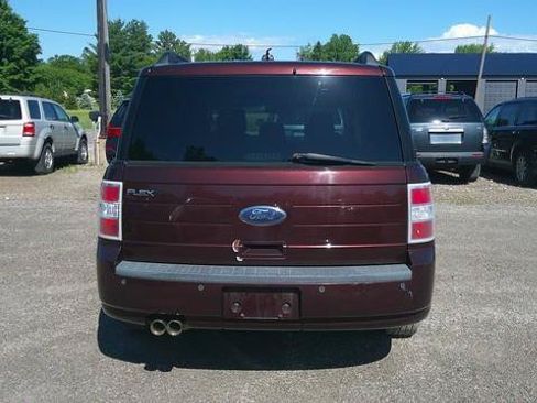 Used 2009 Ford Flex SE FWD image 4