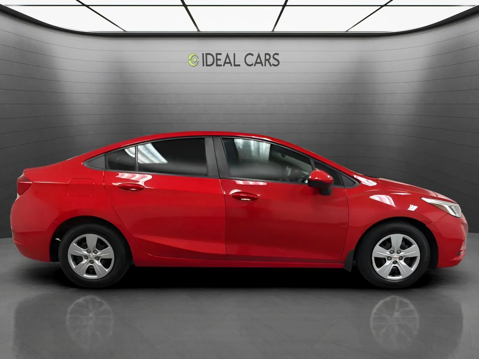 Used 2017 Chevrolet Cruze LS FWD image 4
