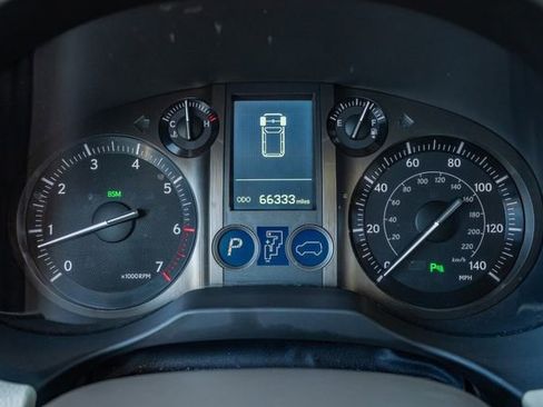 Used 2017 Lexus GX 460 Premium image 25