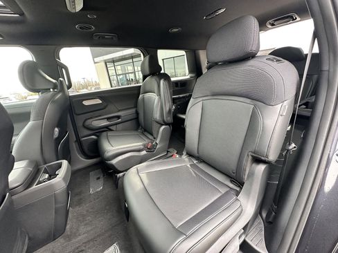 New 2027 Kia Telluride S image 14