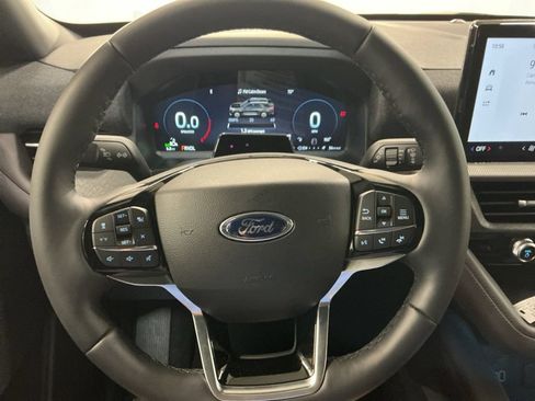 New 2027 Ford Explorer Platinum w/ 3.0L Ultimate Package AWD/4WD image 24