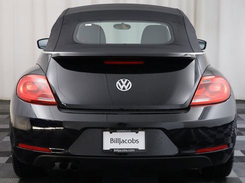 Used 2013 Volkswagen Beetle 2.5 image 16