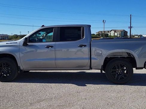 New 2026 Chevrolet Silverado 1500 Custom image 4