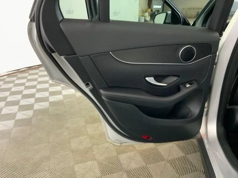Used 2016 Mercedes-Benz GLC 300 4MATIC image 37
