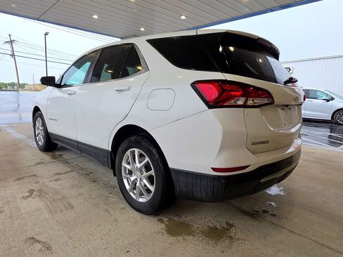 Used 2022 Chevrolet Equinox LT FWD image 4