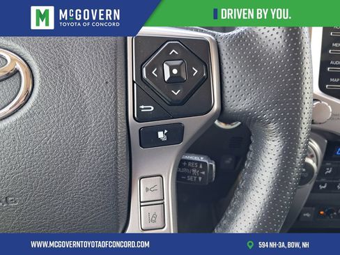 Used 2023 Toyota 4Runner Limited AWD/4WD image 29