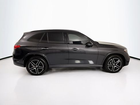 Certified 2026 Mercedes-Benz GLC 300 image 4