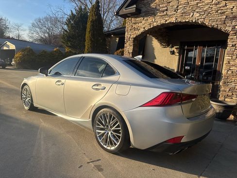 Used 2017 Lexus IS 200t RWD image 3
