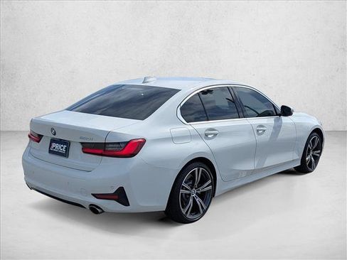 Used 2021 BMW 330i Sedan w/ Convenience Package RWD image 5