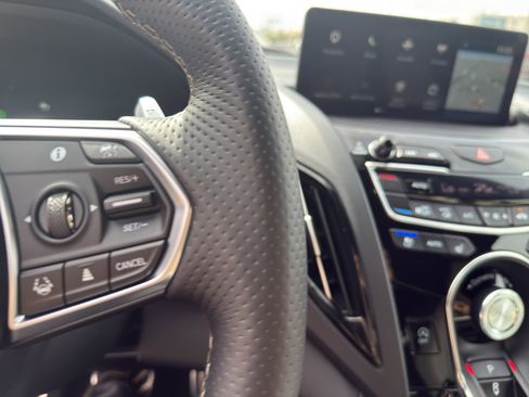 Certified 2025 Acura RDX A-Spec image 17