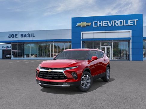 New 2026 Chevrolet Blazer LT AWD/4WD image 8