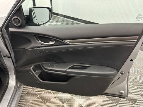 Used 2019 Honda Civic EX-L image 15