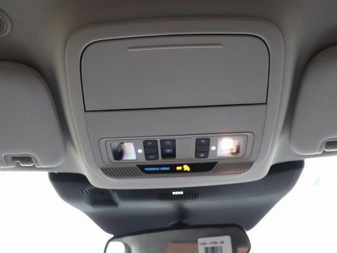 New 2026 Ford Explorer Active w/ Active Comfort Package AWD/4WD image 27