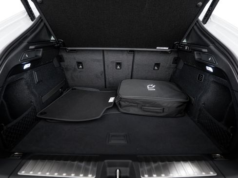 New 2025 Porsche Macan 4S Electric image 26