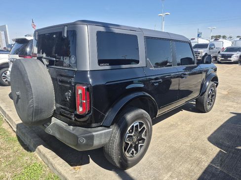 Certified 2023 Ford Bronco Outer Banks image 3
