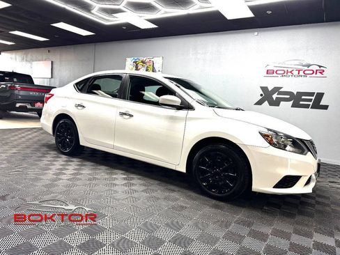 Used 2018 Nissan Sentra S image 1