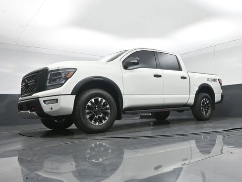 Used 2023 Nissan Titan PRO-4X w/ Pro-4x Convenience Package image 66