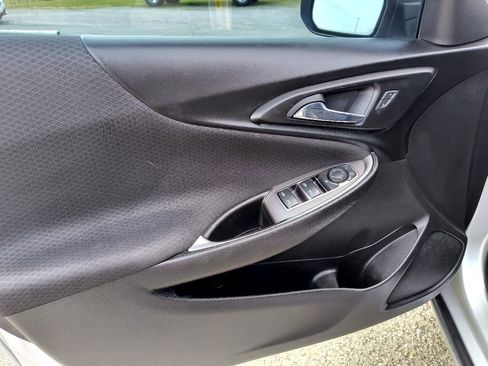 Used 2017 Chevrolet Malibu LS image 13