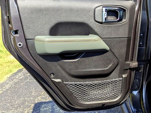 New 2025 Jeep Gladiator Mojave w/ Safety Group image 20