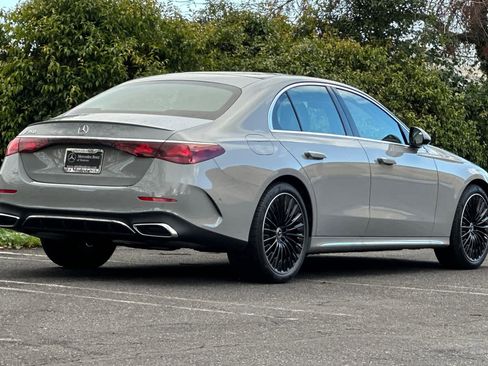 New 2026 Mercedes-Benz E 350 Sedan image 3