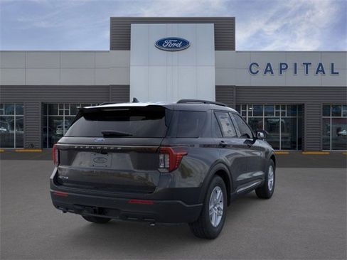 New 2025 Ford Explorer Active image 8